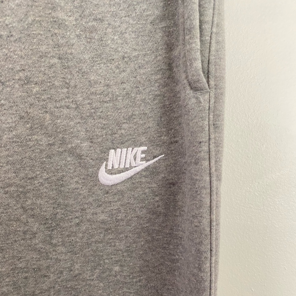 Nike Gray Sweatpants, Size Medium
